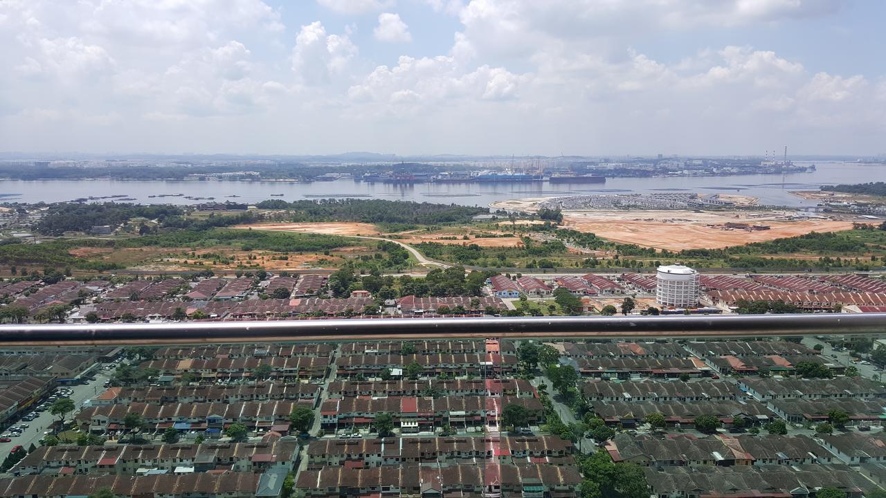 D'Calton Seaview Apartment Johor Bahru Ngoại thất bức ảnh